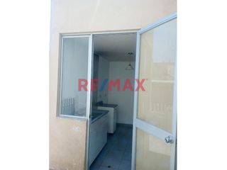 Foto 3 de Se Alquila Una Casa De Un Piso De 135 M2 En Condomino Villa Club 4 En Carabayllo