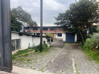 Foto 3 de Terreno Comercial o Residencial en VENTA av brasil QUITO hidalgo de pinto Sector Chaupicruz Rumipamba 800m2 QUITO TENNIS ideal LOCAL empresa Supermerc