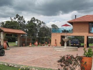 Foto 3 de VENTA EXCELENTE CASA QUINTA EN FUNZA