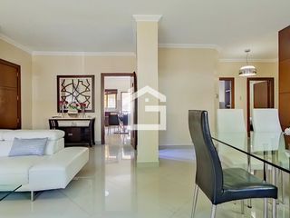 Foto 1 de Apartamento Amoblado de 3 Habitaciones en Planta Baja en Urb. La Riviera con Patio y Muebles Exclusivos