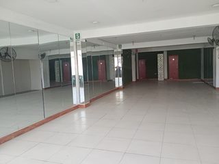 Foto 3 de 📍 Alquiler de Local Comercial en Comas – ¡Excelente Oportunidad