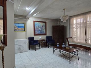 Foto 4 de ¡Vendo Casa en Urdesa Central Sector Colegio Santo Domingo de Guzmán!
