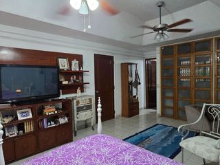 Foto 20 de ¡Vendo Casa en Urdesa Central Sector Colegio Santo Domingo de Guzmán!