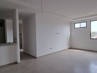 Foto 5 de Vendo Departamento 2 Dormitorios Urbanización San Sebastián frente CC El Dorado