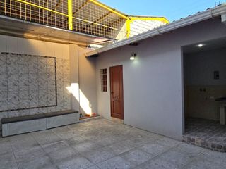 Foto 11 de Vendo Moderna Casa en Ciudadela Guayacanes 2 Plantas en Sector Cerrado