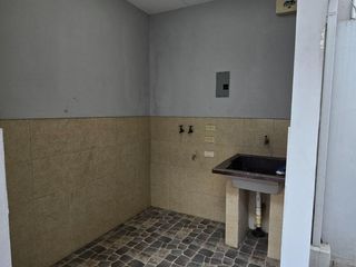 Foto 12 de Vendo Moderna Casa en Ciudadela Guayacanes 2 Plantas en Sector Cerrado