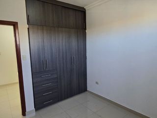 Foto 16 de Vendo Moderna Casa en Ciudadela Guayacanes 2 Plantas en Sector Cerrado