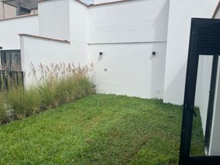 Foto 40 de VENDO LINDO DUPLEX DE ESTRENO 1DORM CON JARDIN Y TERRAZA MAS AREA SOCIAL TERRAZA, PISICINAA, BBQ Y BAR EN MIRAFLORESS