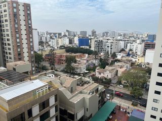 Foto 58 de VENDO LINDO DUPLEX DE ESTRENO 1DORM CON JARDIN Y TERRAZA MAS AREA SOCIAL TERRAZA, PISICINAA, BBQ Y BAR EN MIRAFLORESS