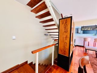 Foto 1 de VENTA DE TRIPLEX IMPECABLE