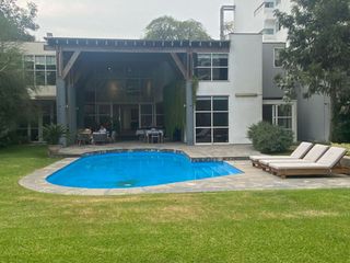 Foto 10 de Venta de hermosa casa frente al Club el Golf Los Inkas