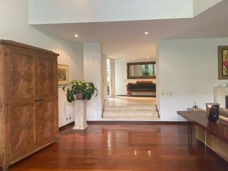 Foto 4 de Venta de hermosa casa frente al Club el Golf Los Inkas