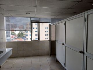 Foto 8 de OFICINAS EN RENTA AV. COLON Y YANEZ PINZON 6 PISO