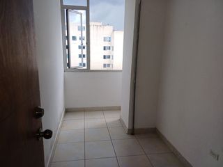 Foto 9 de OFICINAS EN RENTA AV. COLON Y YANEZ PINZON 6 PISO