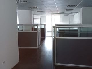 Foto 1 de OFICINAS EN RENTA AV. COLON Y YANEZ PINZON 6 PISO