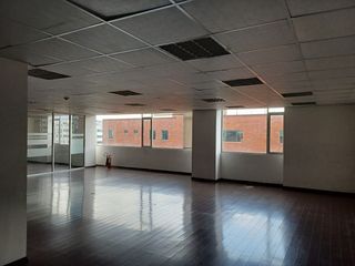 Foto 17 de OFICINAS EN RENTA AV. COLON Y YANEZ PINZON 6 PISO