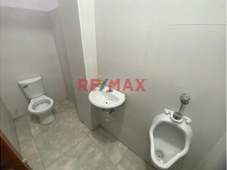 Foto 6 de Alquilo Local Comercial En Primer Piso