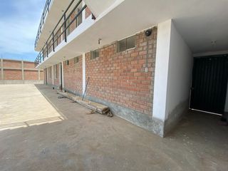 Foto 4 de SE ALQUILA LOCAL INDUSTRIAL CON OFICINAS EN PUNTA HERMOSA A UN PASO DEL PARQUE INDUSTRIAL DEL LURIN