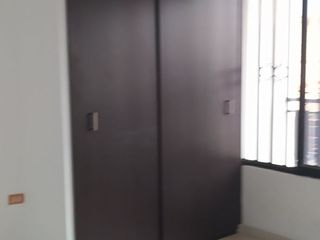 Foto 6 de VENTA CASA TRIFAMILIAR BARRIO MARROQUIN 2