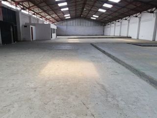 Foto 10 de Bodegas De Arriendo En Manta Zona Los Esteros. Y/T