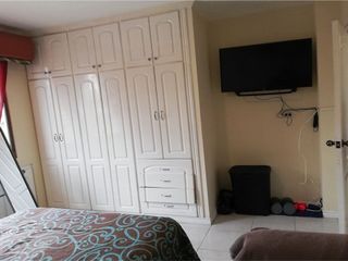 Foto 11 de Casa De Venta En Manta Zona Sur Y/T