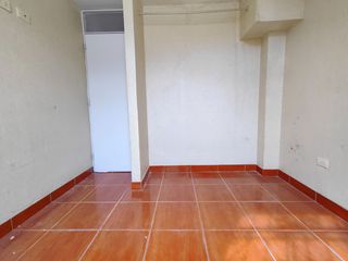 Foto 17 de Alquiler De Casa De Un Piso En Urb. Villas Del Sol De Los Portales - Ica