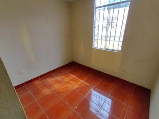 Foto 19 de Alquiler De Casa De Un Piso En Urb. Villas Del Sol De Los Portales - Ica