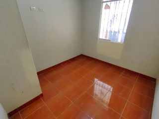 Foto 25 de Alquiler De Casa De Un Piso En Urb. Villas Del Sol De Los Portales - Ica