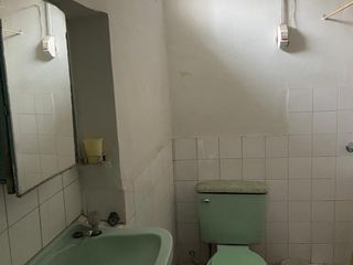 Foto 8 de Vendo Casa como terreno en Avenida principal y esquina en Mariano Melgar