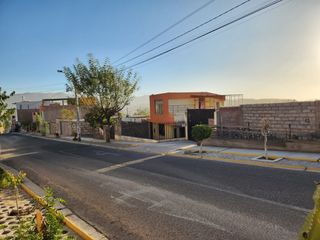 Foto 6 de Vendo casa como terreno en San Martin de Socabaya