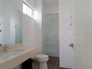 Foto 6 de Se Vende departamento frente al Mar en Miraflores – 318 m² | 4 Dormitorios + 2 Cocheras