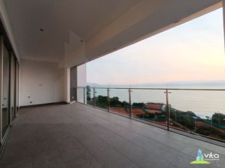 Foto 7 de Se Vende departamento frente al Mar en Miraflores – 318 m² | 4 Dormitorios + 2 Cocheras