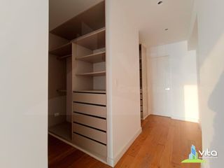 Foto 12 de Se Vende departamento frente al Mar en Miraflores – 318 m² | 4 Dormitorios + 2 Cocheras