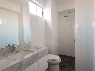 Foto 16 de Se Vende departamento frente al Mar en Miraflores – 318 m² | 4 Dormitorios + 2 Cocheras