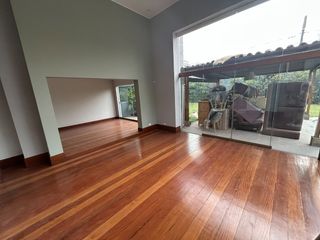 Foto 1 de LINDA CASA EN CONDOMINIO, 4 DORMITORIOS, SANTIAGO DE SURCO