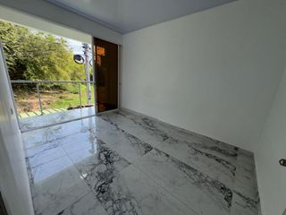 Foto 3 de ARRIENDO EXCELNTE APARTAMENTO, CALAMARI