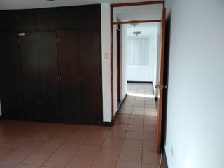 Foto 4 de Oficina administrativa a puerta cerrada