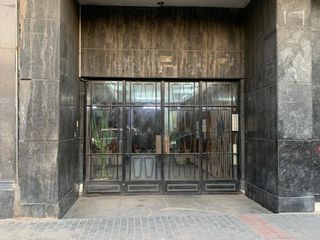 Foto 3 de OCASION !! ALQUILER AMPLIA OFICINA EN EL CORAZON DEL CENTRO DE LIMA