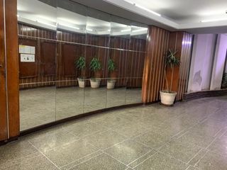 Foto 5 de OCASION !! ALQUILER AMPLIA OFICINA EN EL CORAZON DEL CENTRO DE LIMA