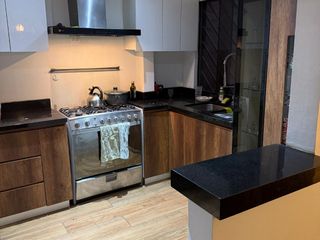 Foto 10 de Venta Casa En Zona Comercial de Ventanilla