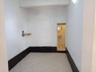 Foto 4 de VENTA DE PRIMER PISO COMERCIAL EN EL CENTRO DE CHICLAYO