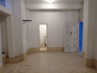 Foto 2 de VENTA DE PRIMER PISO COMERCIAL EN EL CENTRO DE CHICLAYO