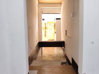 Foto 6 de VENTA DE PRIMER PISO COMERCIAL EN EL CENTRO DE CHICLAYO