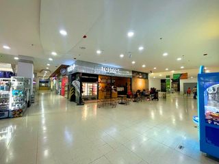 Foto 7 de LOCAL COMERCIAL EN VENTA SECTOR  LOCAL COMERCIAL PLAZA FLORA CENTENARIO   ARMENIA