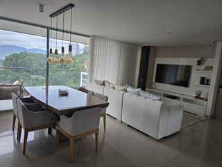 Foto 4 de Apartamento en Venta Castropol Medellín, de 160 m2