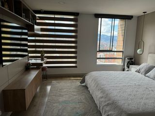 Foto 6 de Apartamento en Venta Castropol Medellín, de 160 m2