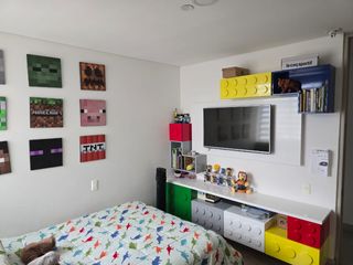 Foto 8 de Apartamento en Venta Castropol Medellín, de 160 m2
