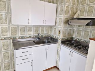 Foto 3 de Apartamento en Venta Prado Medellin, de 57 m2
