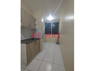 Foto 3 de Alquiler De Dpto Con Ascensor En Condominio Alameda Santa Ana // ID: 1136563