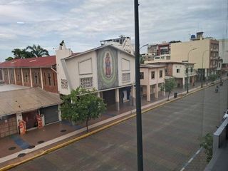 Foto 7 de Oficina de lujo en el casco comercial de Machala